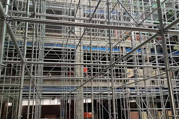 沈阳脚手架租赁完成后需要自行搭建吗?